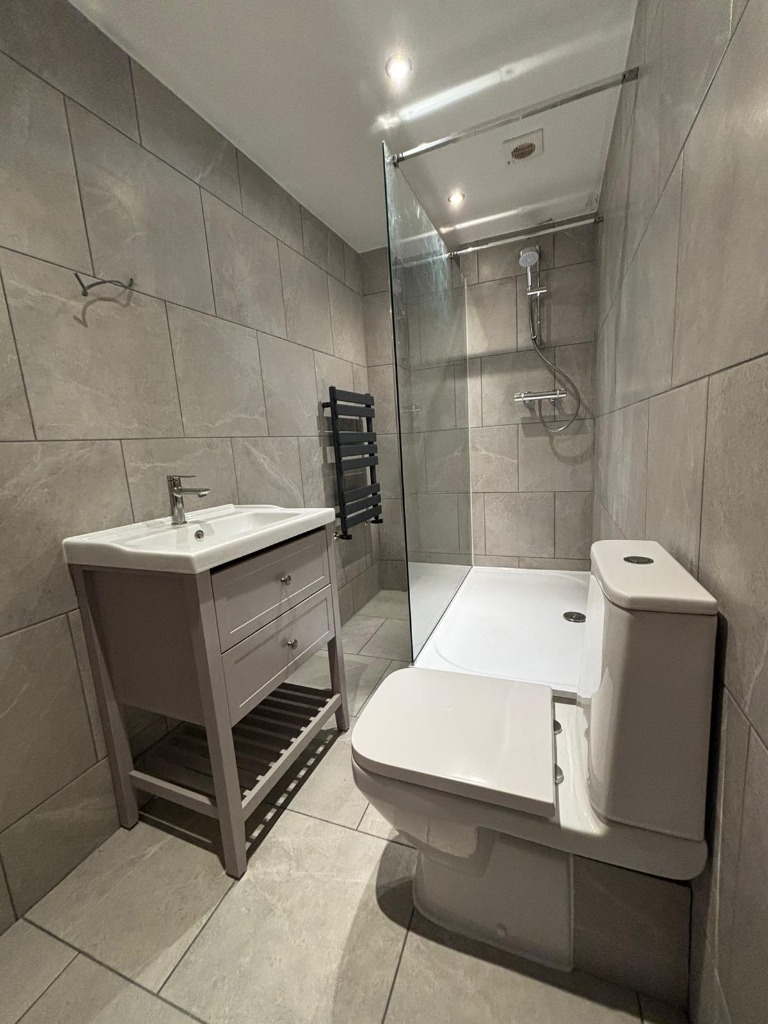 Luxury bathroom and wet room installation by The Hive Property Group